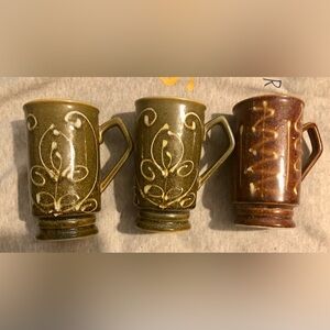Vintage 70s coffee mugs 8 oz
